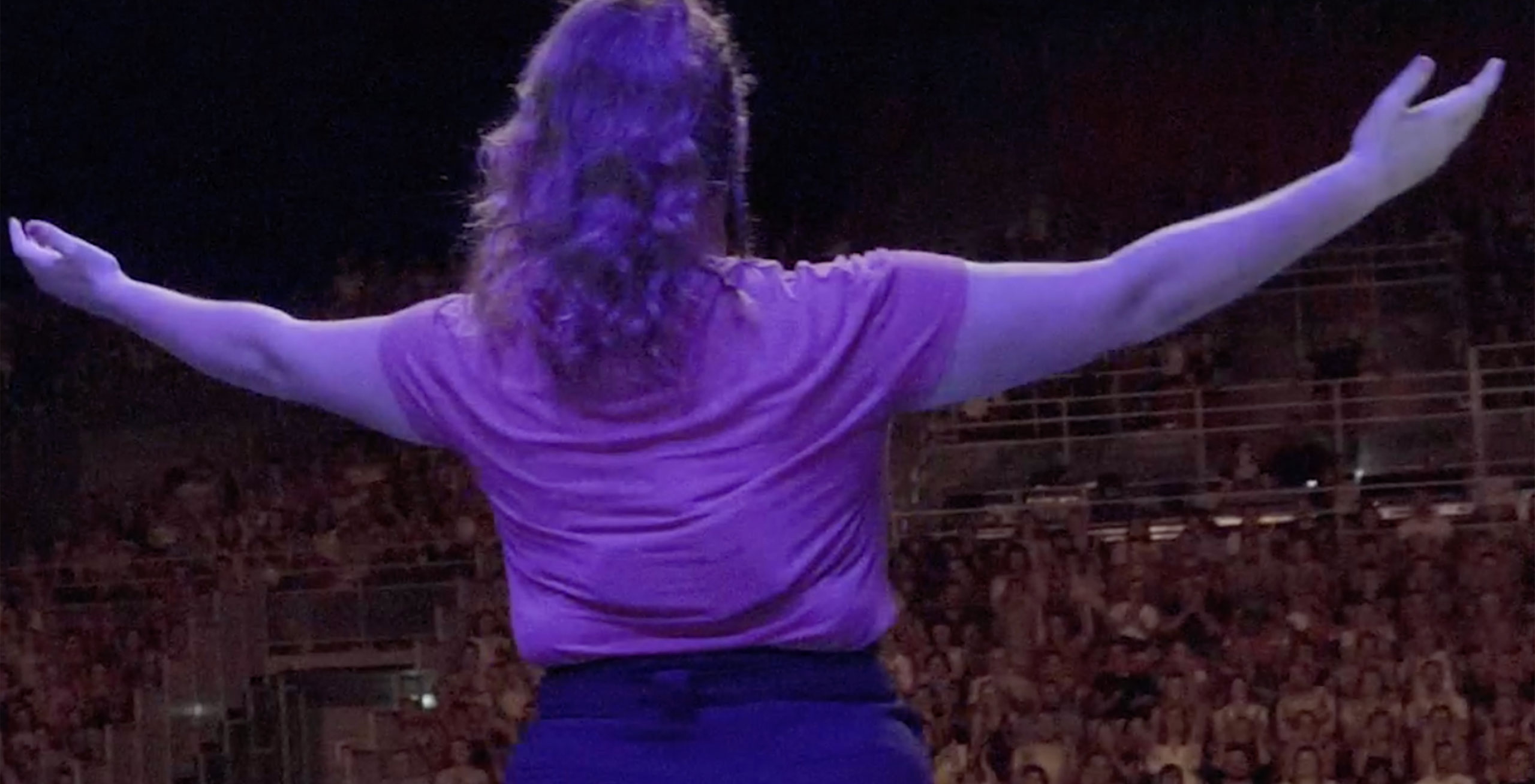 Elodie Poux repart en tournée