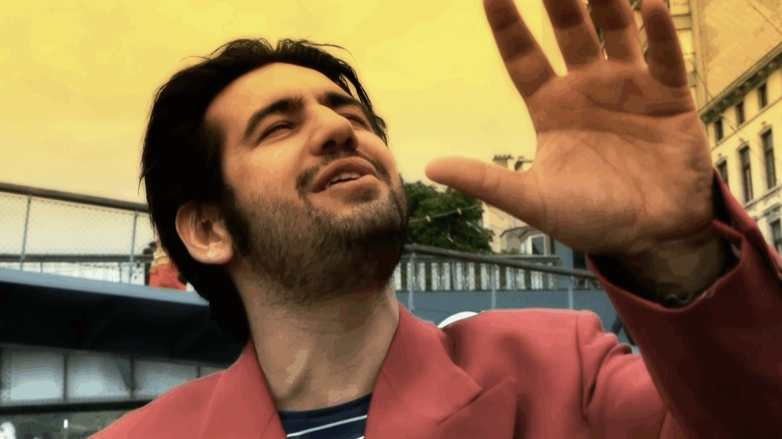 Il aurait pu être guide touristique